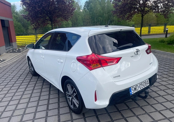 Toyota Auris cena 43900 przebieg: 138400, rok produkcji 2014 z Polkowice małe 466